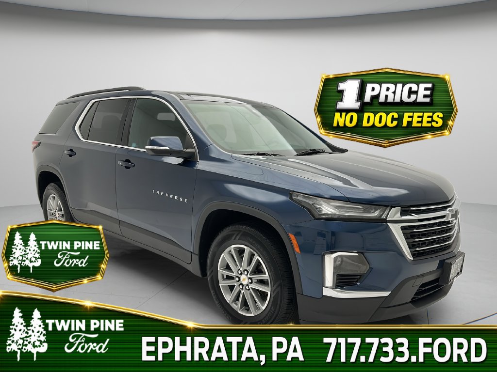 Used 2023 Chevrolet Traverse LT SUV