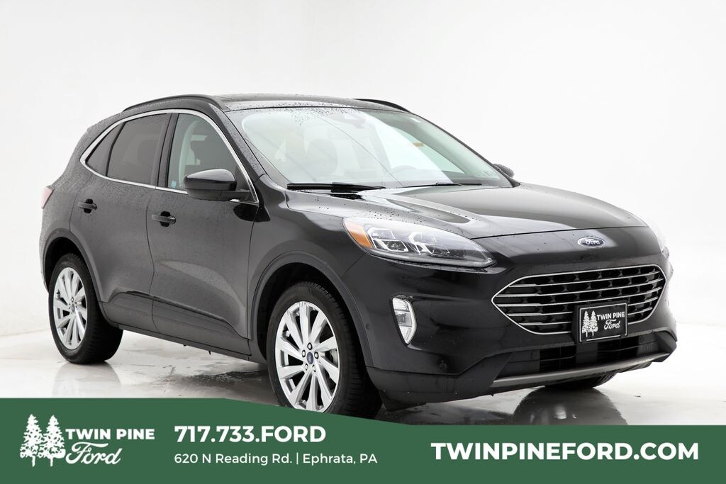 Used 2022 Ford Escape Titanium SUV