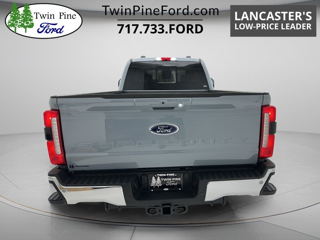 New 2026 Ford F-350SD Lariat Truck