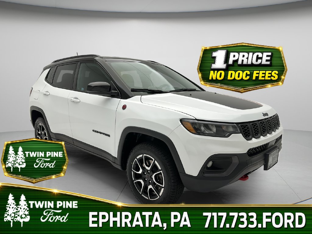 Used 2025 Jeep Compass Trailhawk SUV