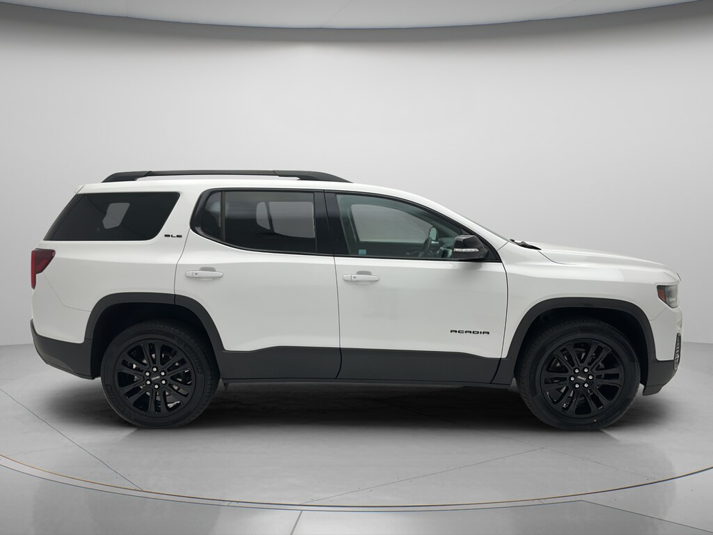 Used 2023 GMC Acadia SLE SUV