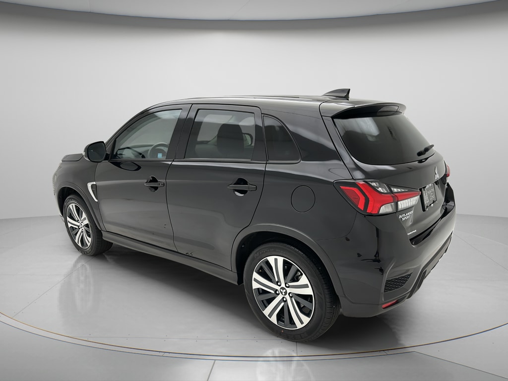 Used 2025 Mitsubishi Outlander Sport 2.0 SE SUV