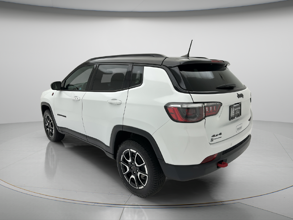 Used 2025 Jeep Compass Trailhawk SUV