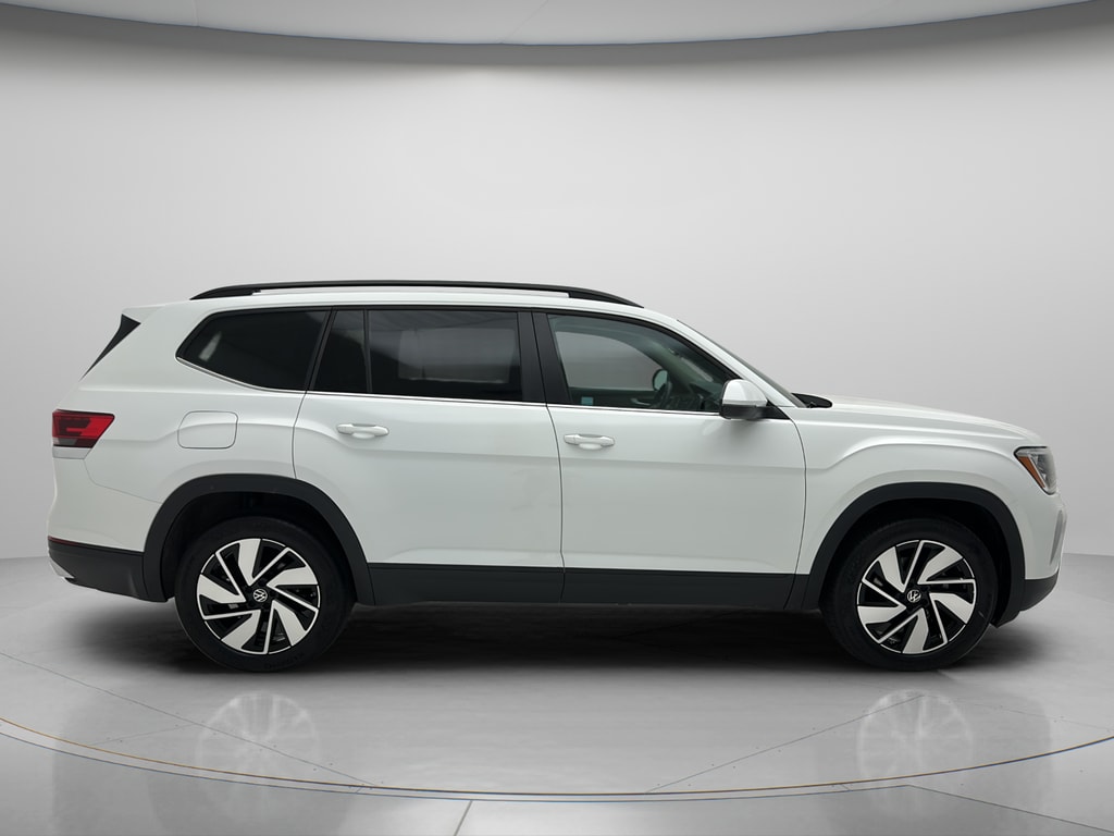 Used 2025 Volkswagen Atlas 2.0T SE w/Technology SUV