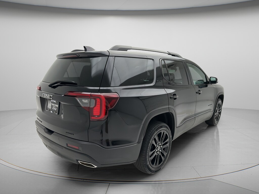 Used 2023 GMC Acadia SLT SUV