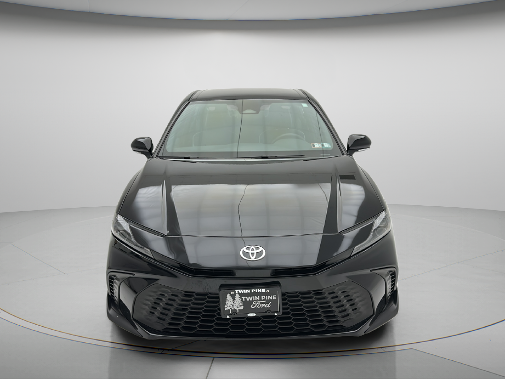 Used 2026 Toyota Camry SE Sedan