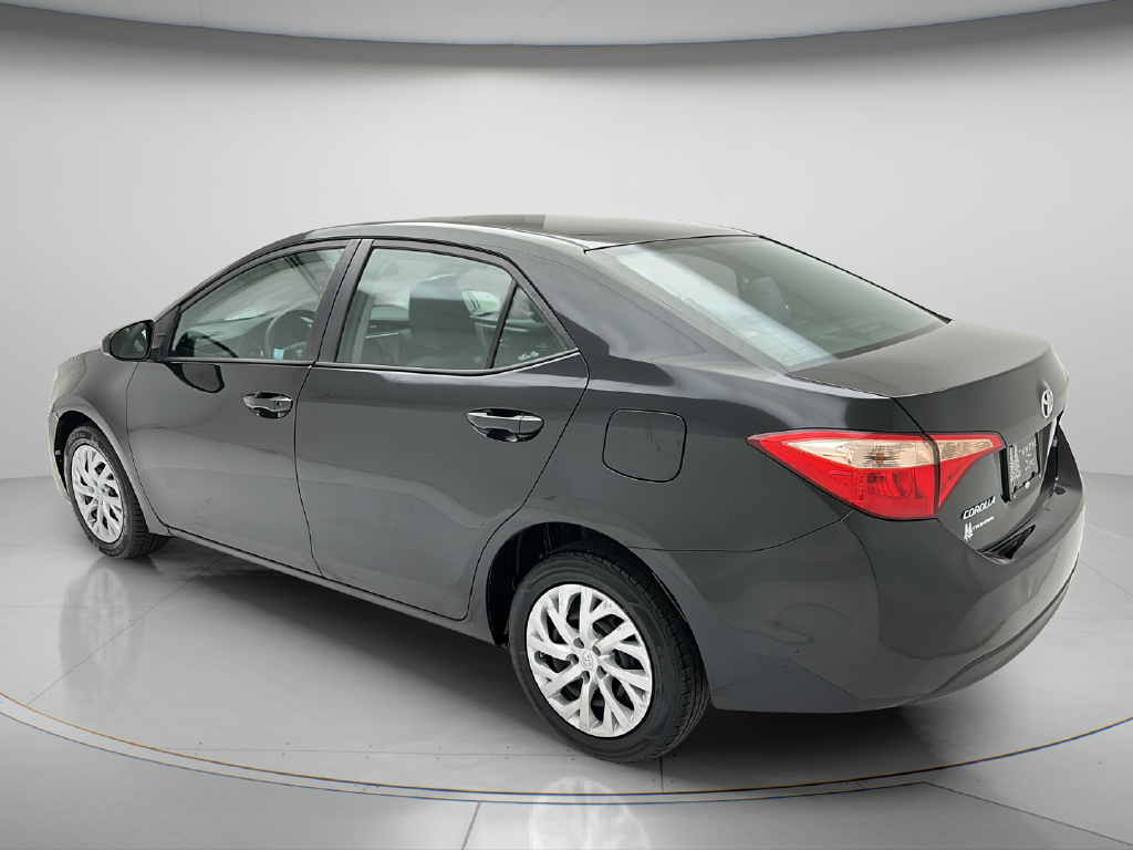 Used 2017 Toyota Corolla LE Sedan