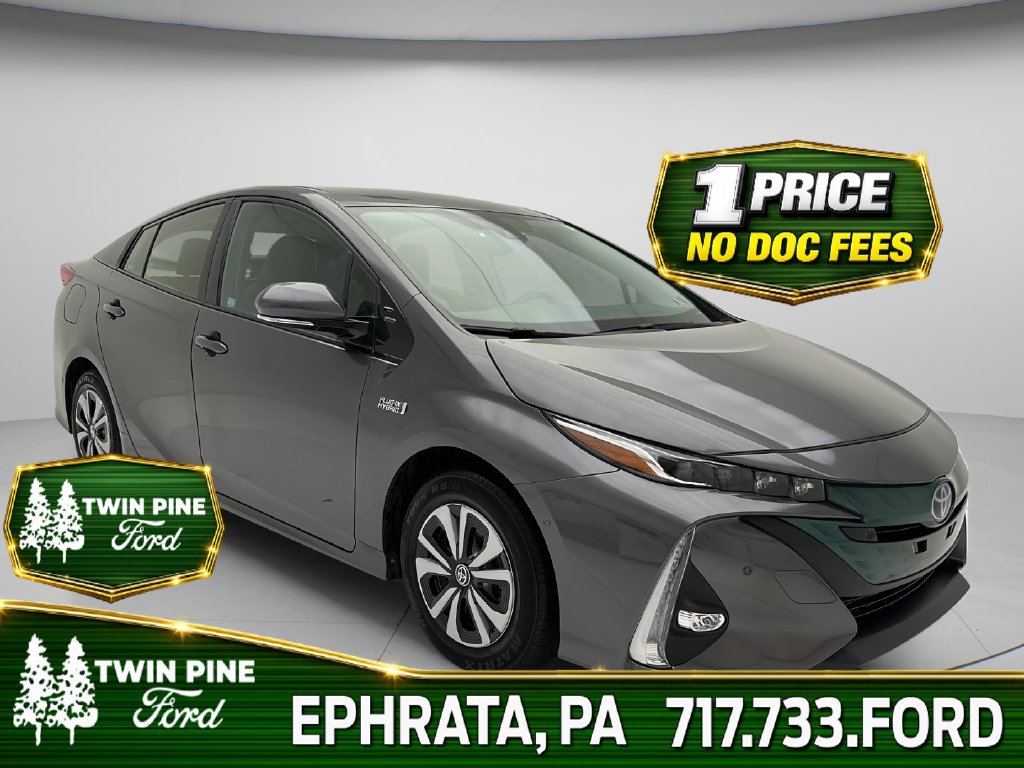Used 2017 Toyota Prius Prime Advanced Hatchback