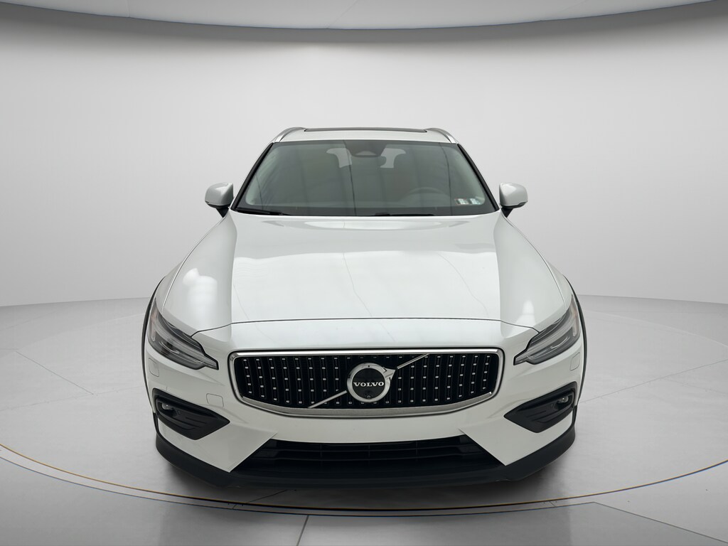 Used 2025 Volvo V60 Cross Country B5 Plus Wagon