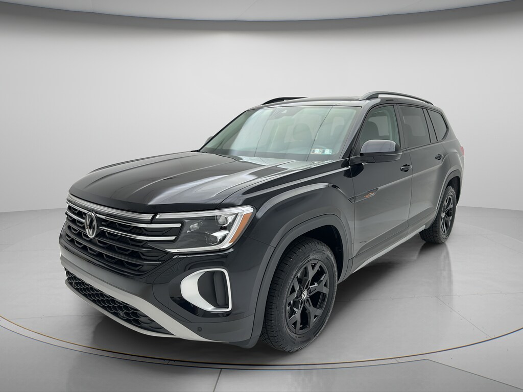 Used 2026 Volkswagen Atlas 2.0T Peak Edition SUV