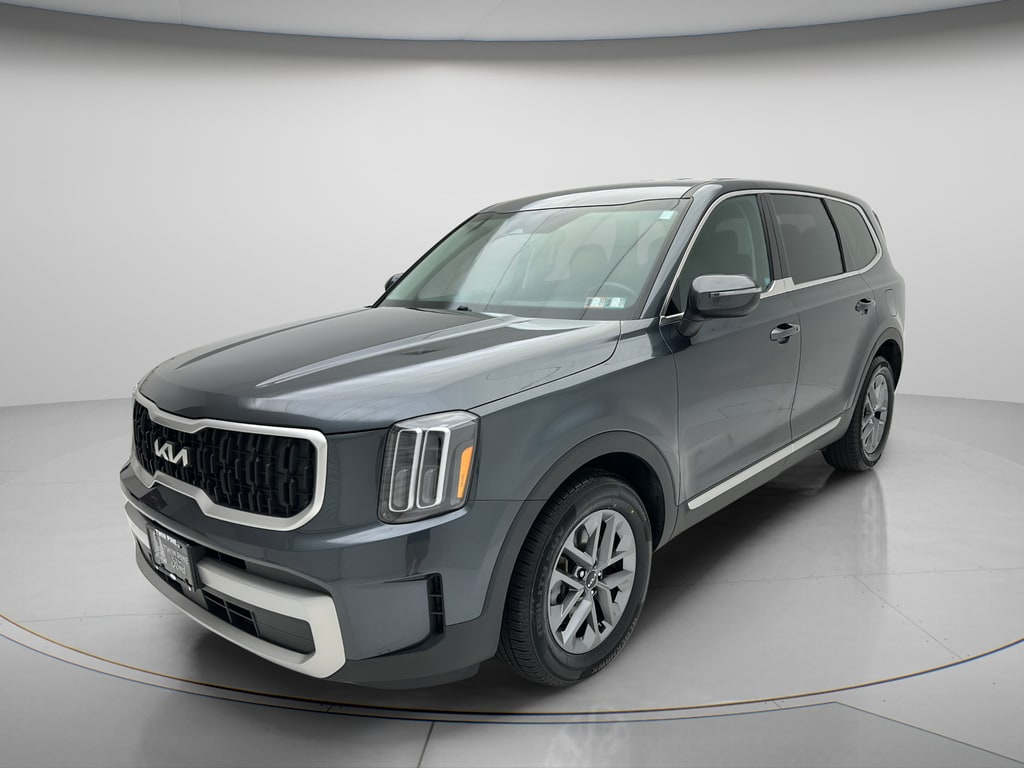 Used 2023 Kia Telluride LX SUV