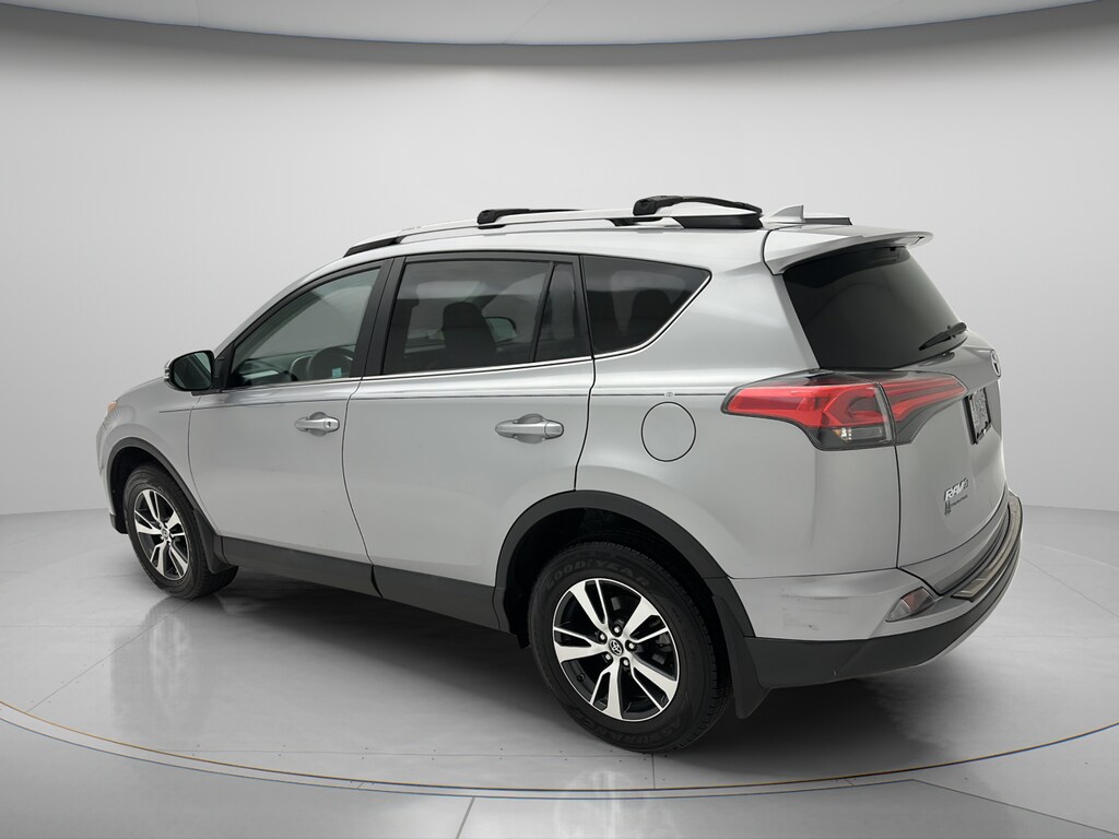 Used 2018 Toyota RAV4 XLE SUV