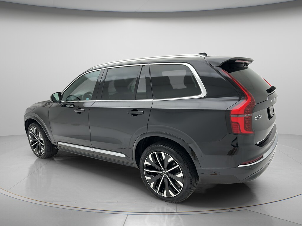 Used 2025 Volvo XC90 B5 Core SUV