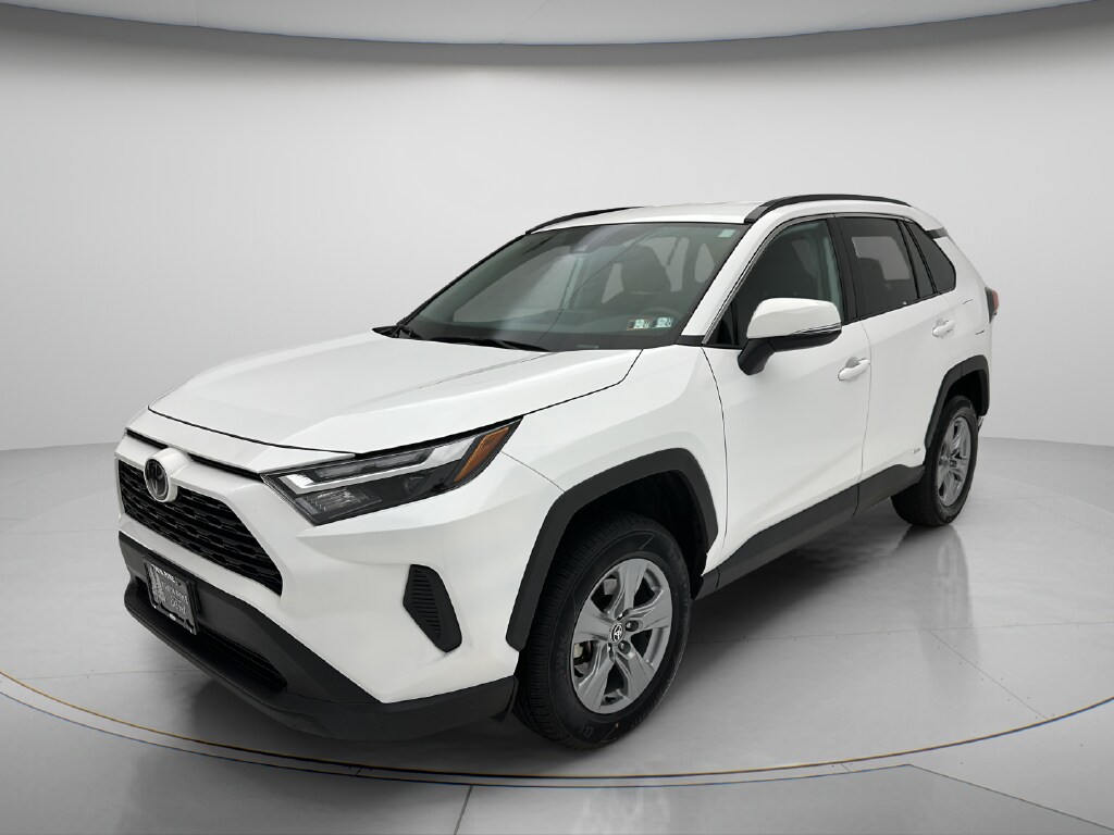 Used 2025 Toyota RAV4 Hybrid XLE SUV