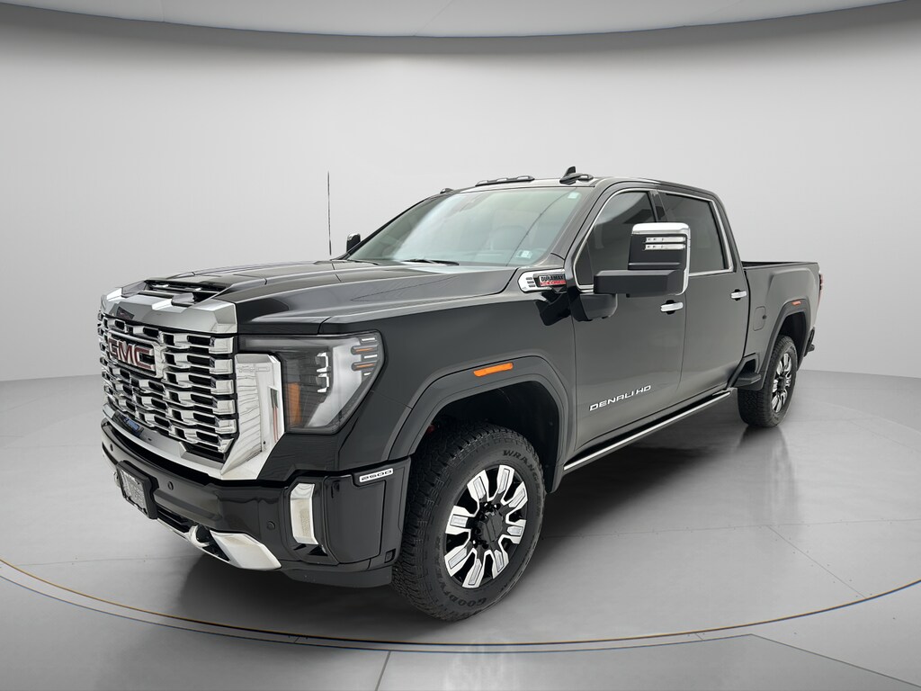 Used 2025 GMC Sierra 2500HD Denali Truck