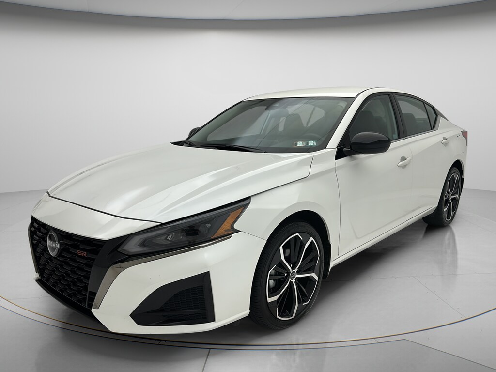 Used 2025 Nissan Altima 2.5 SR Sedan