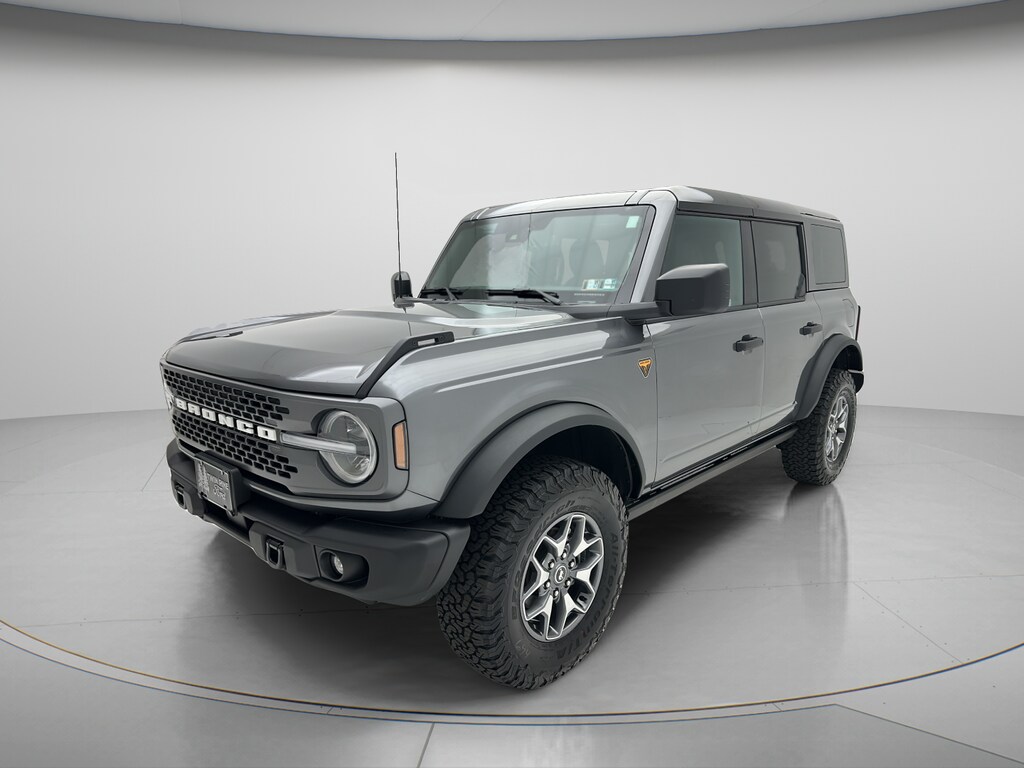 Used 2025 Ford Bronco Badlands SUV