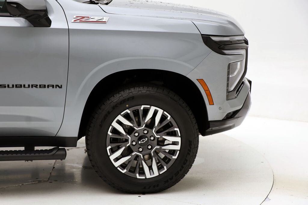 Used 2025 Chevrolet Suburban Z71 SUV