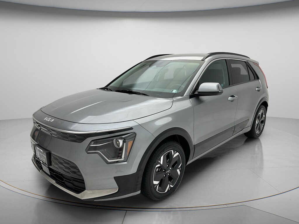 Used 2024 Kia Niro EV Wind SUV