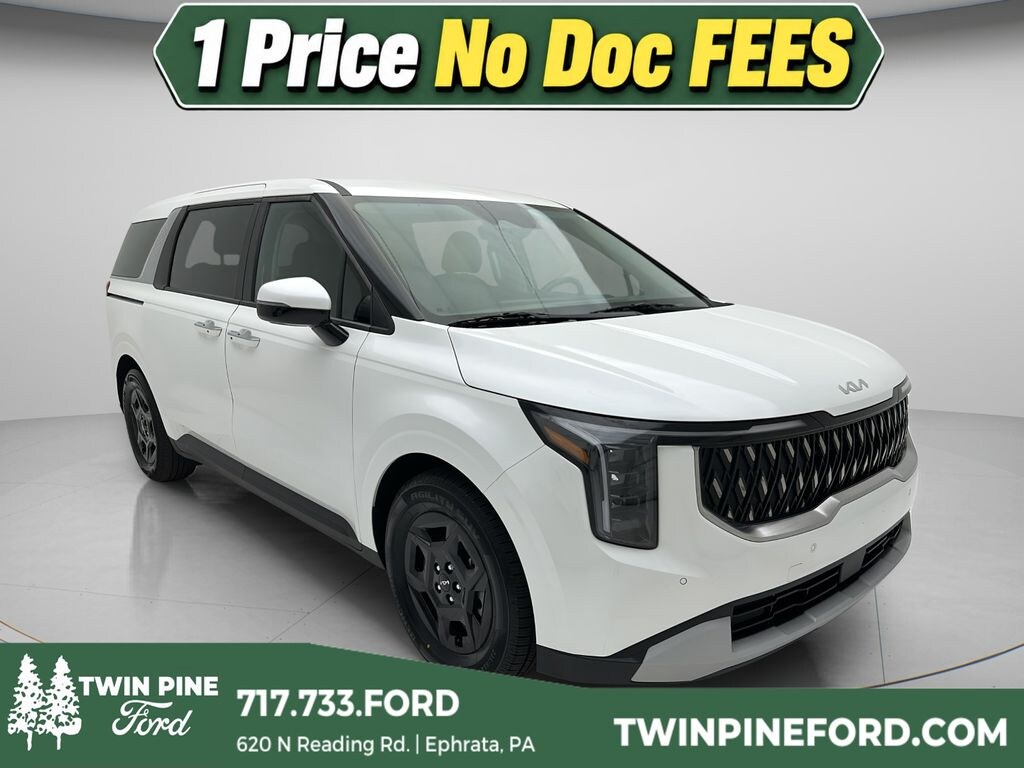 Used 2025 Kia Carnival LXS Minivan/Van