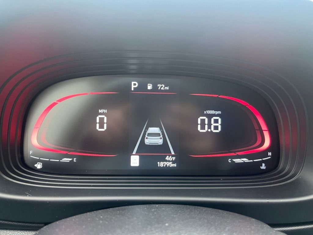 2023 Hyundai Venue Limited - Photo 26