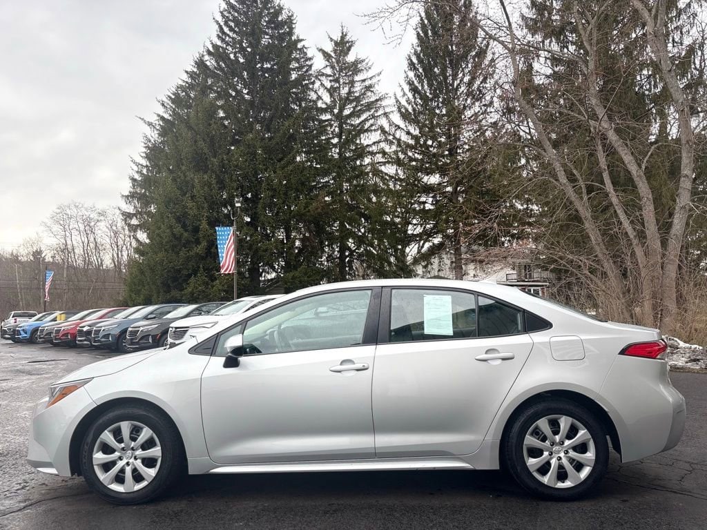 2024 Toyota Corolla LE - Photo 7