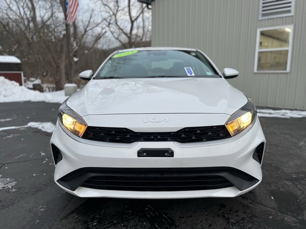Used 2023 Kia Forte LXS Sedan