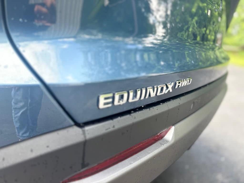 2027 Chevrolet Equinox LT - Photo 13