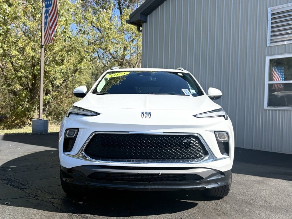 Used 2024 Buick Encore GX Sport Touring SUV