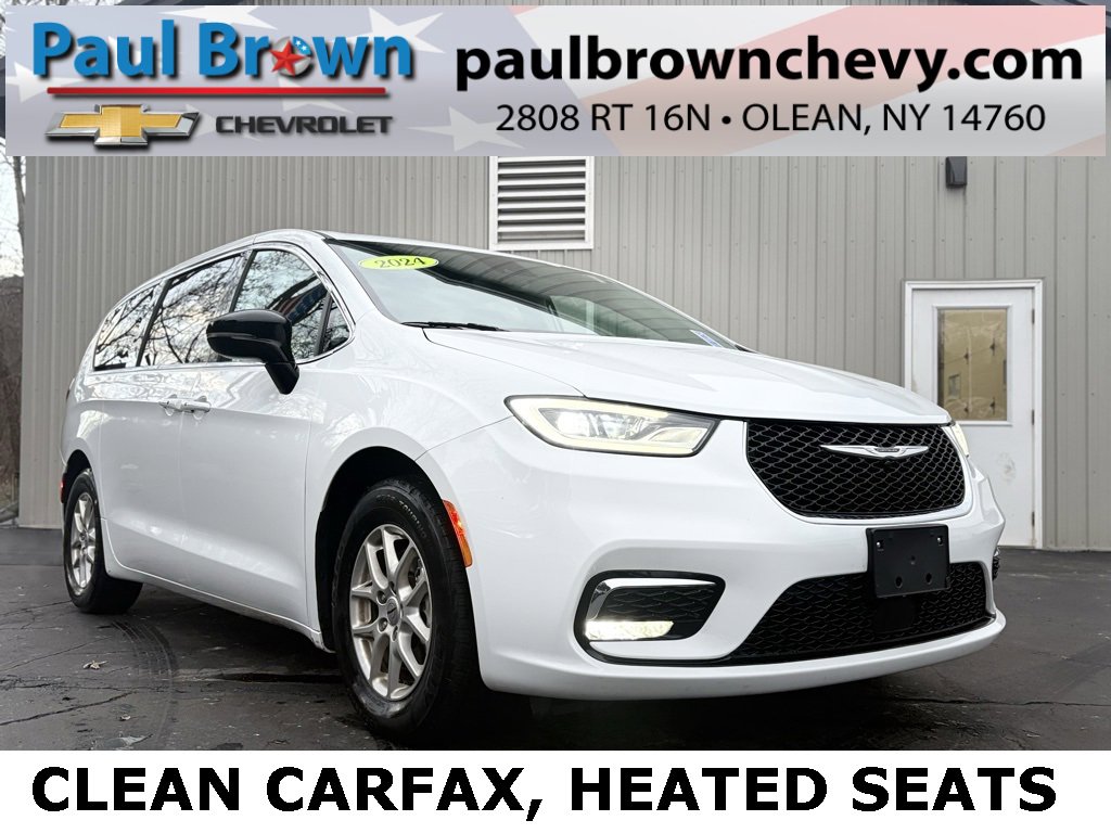 2024 Chrysler Pacifica Touring L's photo