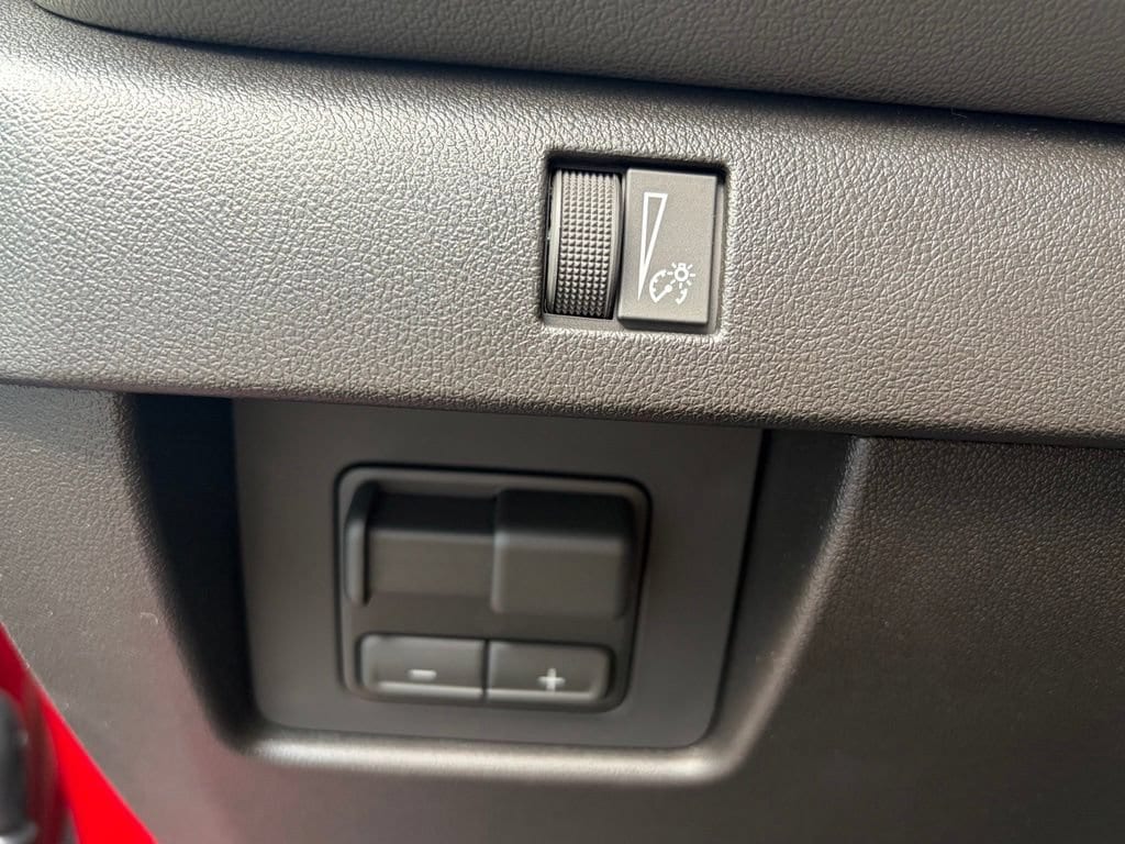 2026 Chevrolet Colorado ZR2 - Photo 35