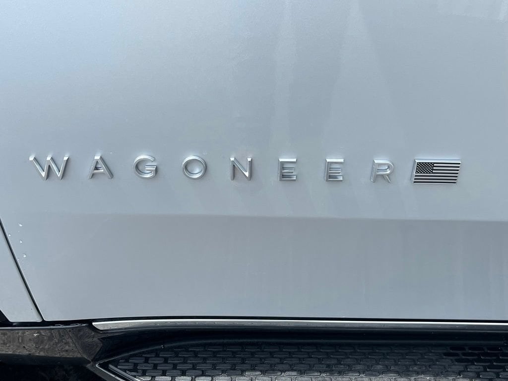 2022 Jeep Wagoneer Series II - Photo 17