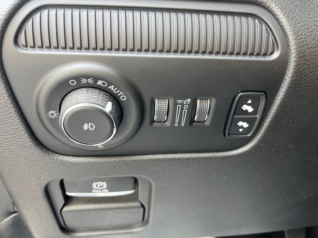 2022 Jeep Wagoneer Series II - Photo 25