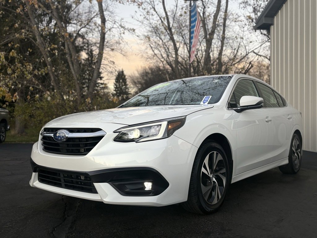 2022 Subaru Legacy Premium photo 3