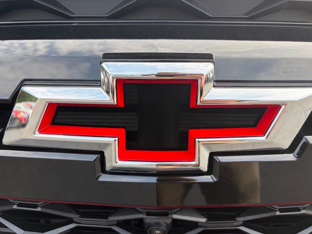 2026 Chevrolet Colorado ZR2 - Photo 13