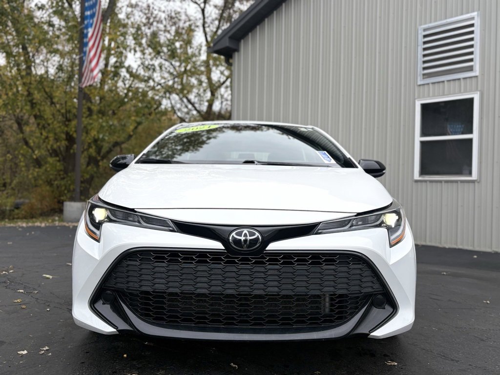 2021 Toyota Corolla SE photo 2