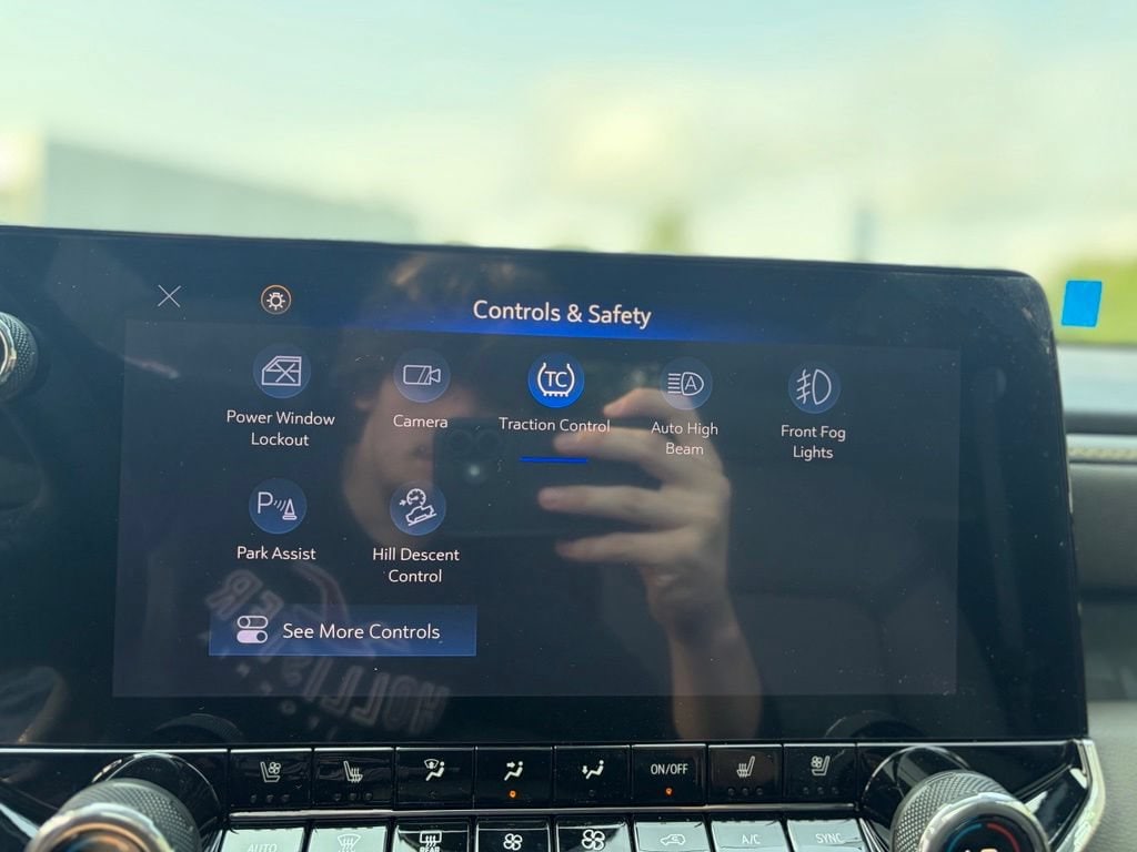 2026 Chevrolet Colorado ZR2 - Photo 76