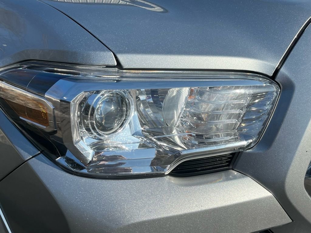 2023 Toyota Tacoma SR5 - Photo 14