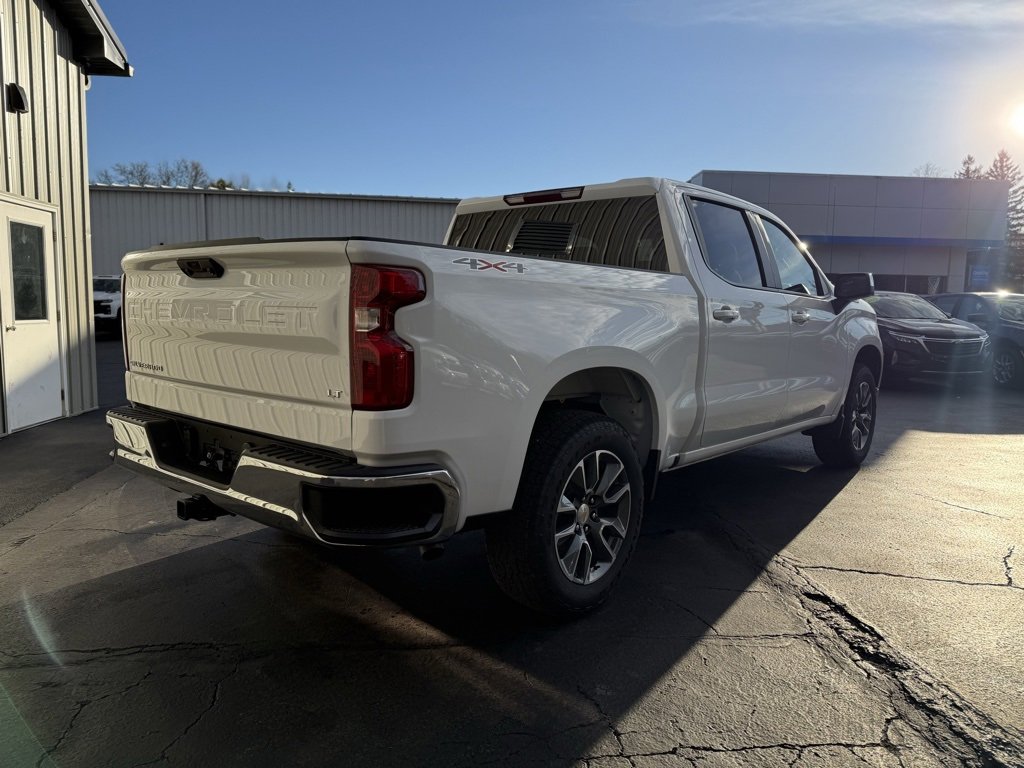 2026 Chevrolet Silverado 1500 LT photo 4