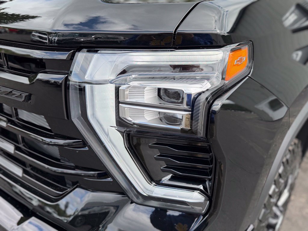 2026 Chevrolet Silverado 3500 HD LT - Photo 14