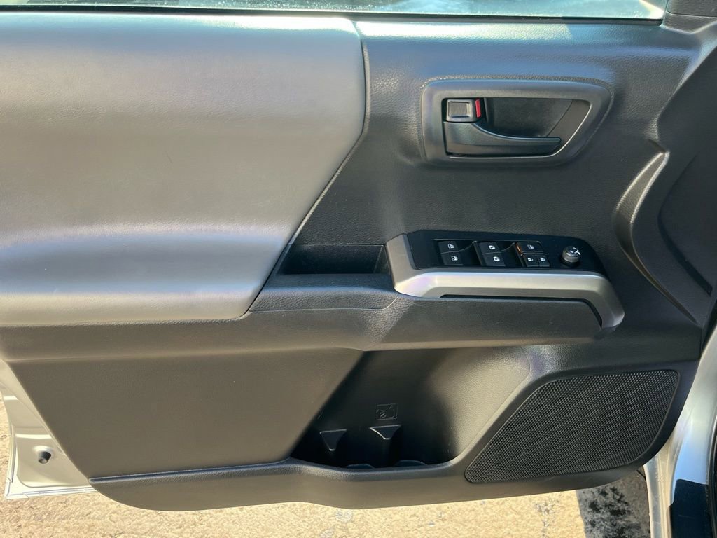 2023 Toyota Tacoma SR5 - Photo 26