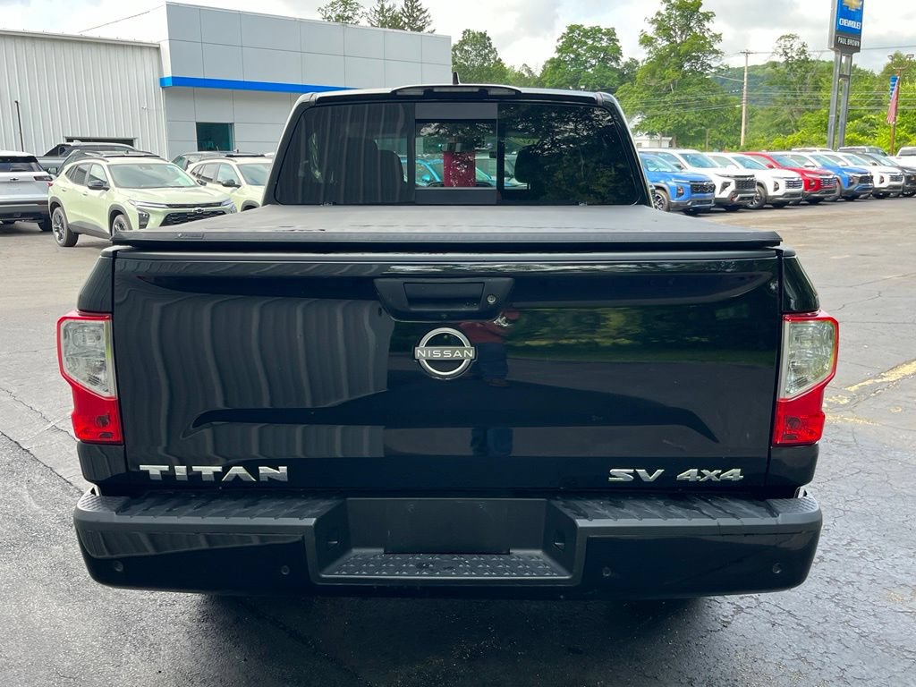 2024 Nissan Titan SV - Photo 7