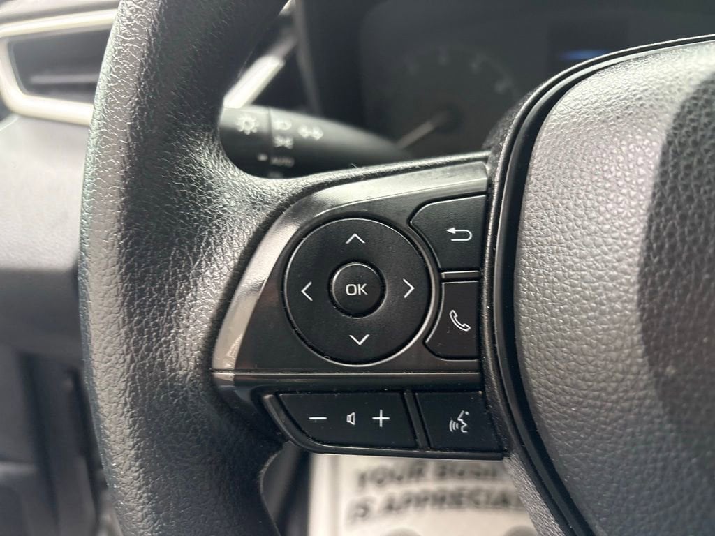 2024 Toyota Corolla LE - Photo 19