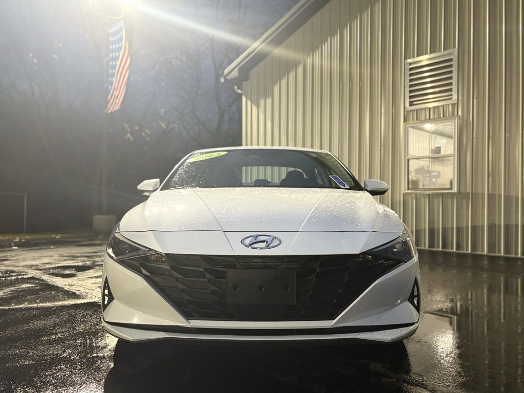 Used 2023 Hyundai Elantra SEL Sedan