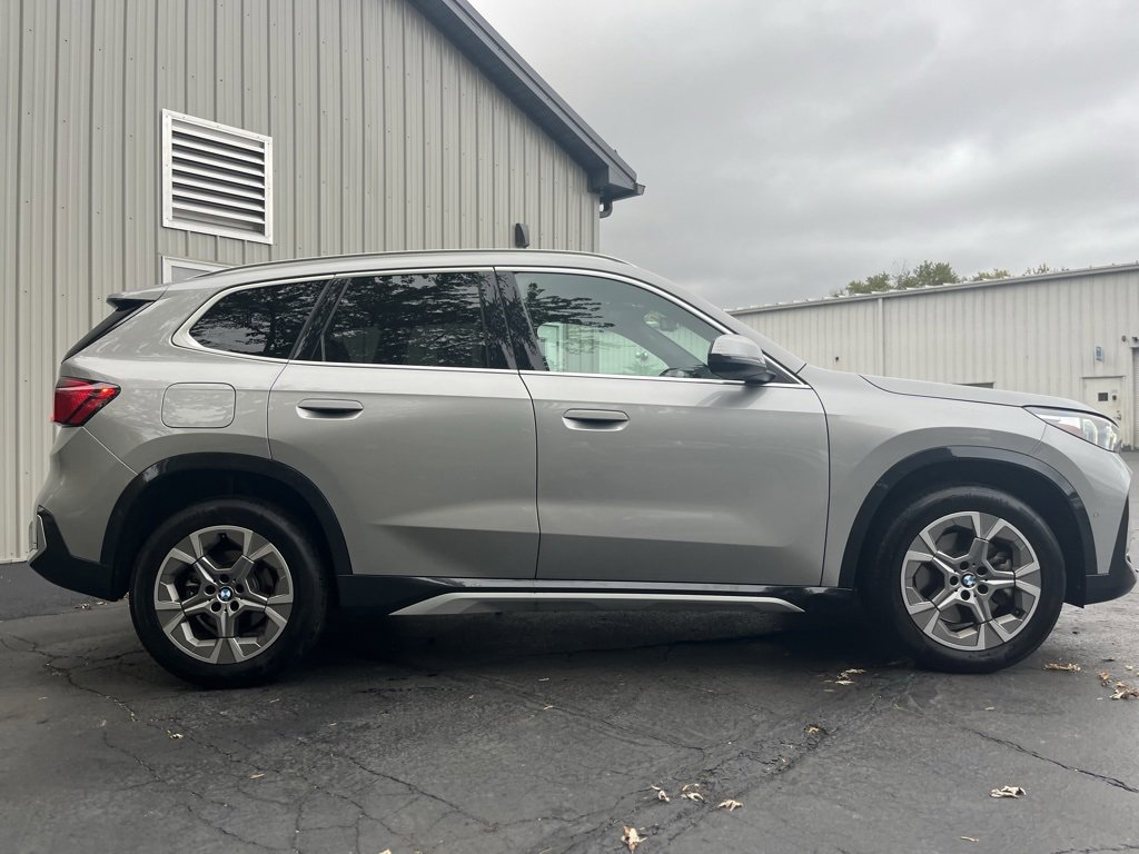 2025 Bmw X1 XDrive28i photo 2
