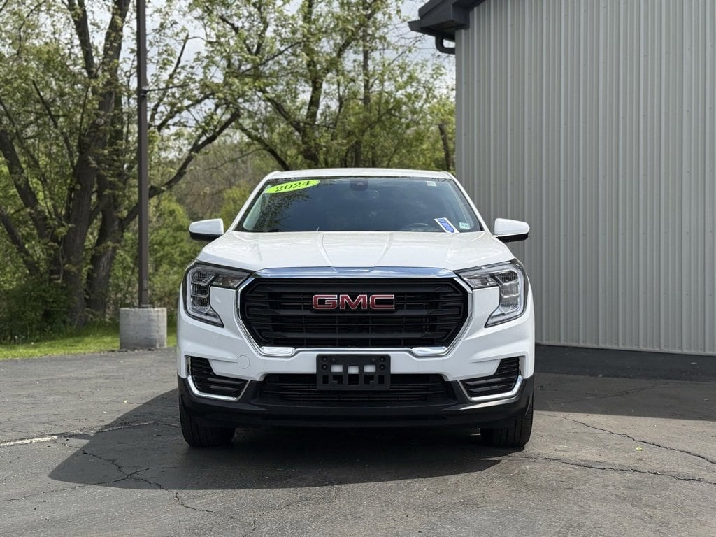Used 2024 GMC Terrain SLE with VIN 3GKALTEG5RL298455 for sale in Olean, NY