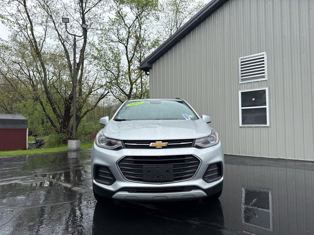 Used 2022 Chevrolet Trax LT with VIN KL7CJPSM2NB566642 for sale in Olean, NY