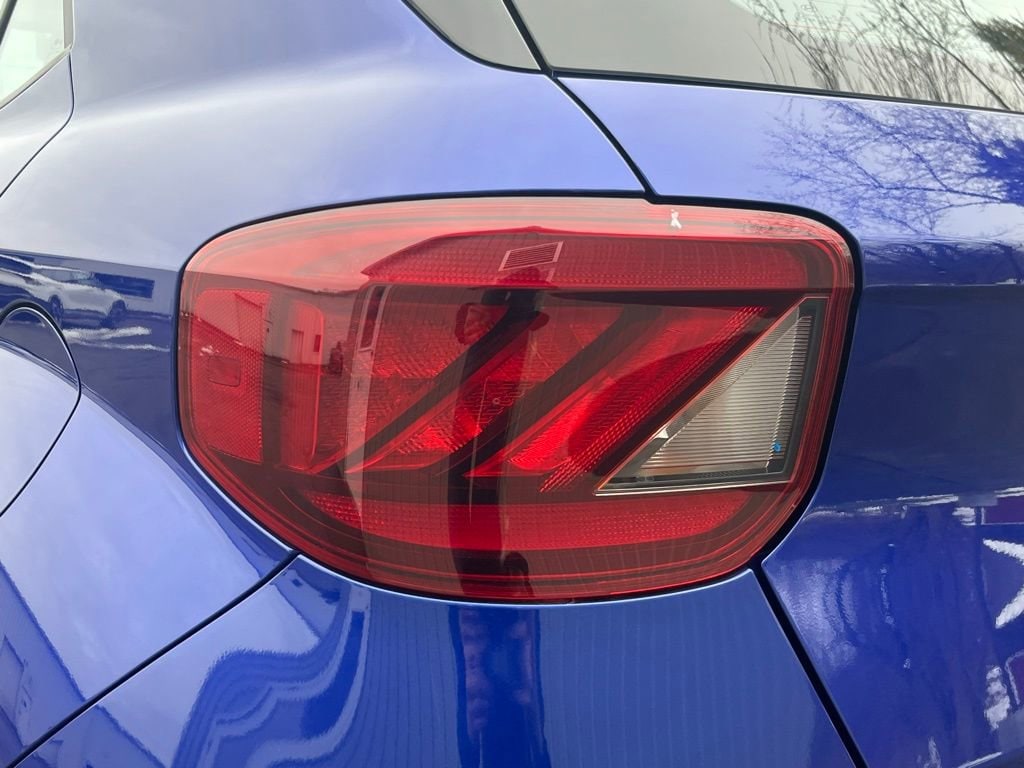 2023 Hyundai Venue Limited - Photo 14