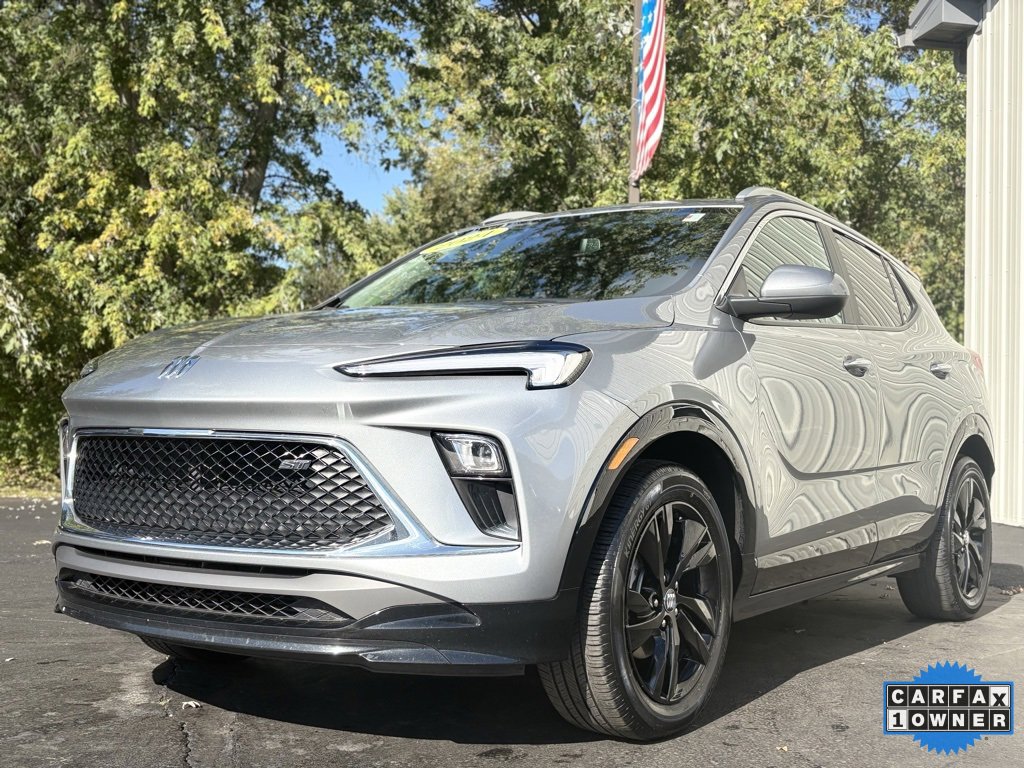 2024 Buick Encore GX Sport Touring photo 3