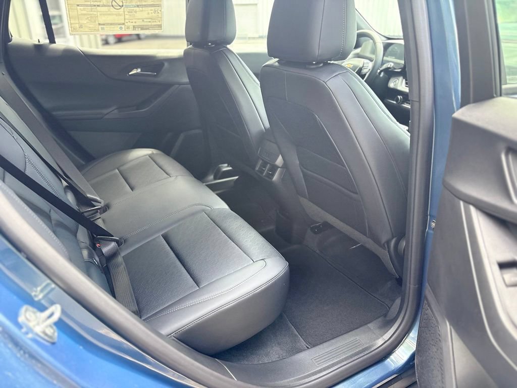 2027 Chevrolet Equinox LT - Photo 47